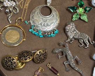 Sterling - lizard & lion brooch/pin, mexican silver