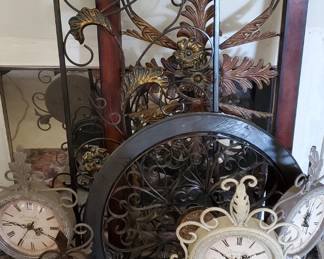 Decorative Panels & Clocks