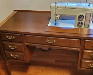 convertible desk and sewing table
