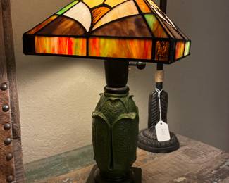 tiffany style lamp