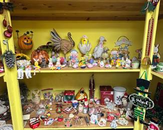 Vintage to New Holiday Decorations - Christmas, Fall, Halloween, Easter and Valentines!
