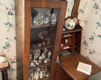 Secretary with cabinet