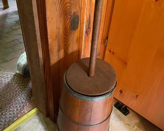 Butter churn