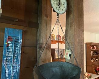Vintage scale