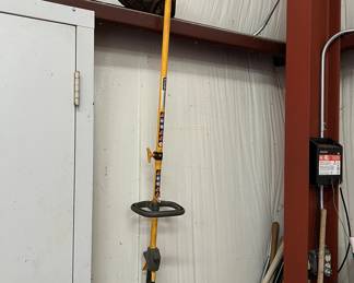 String trimmer