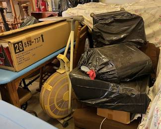 Exercise equipment to dig out