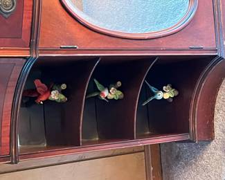 Bird figurines