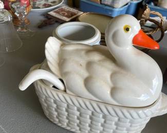 Duck soup tureen
