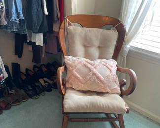 Rocking chair