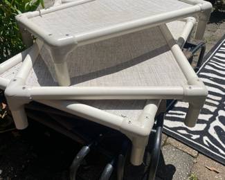 Outdoor dog beds