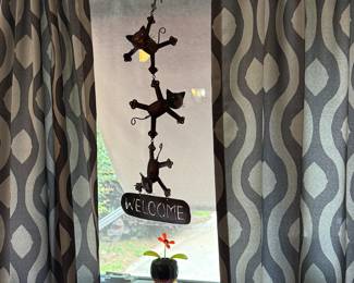 Cat Welcome Decor