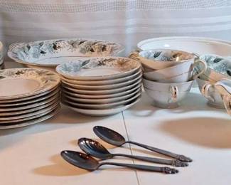 Noritake 5311 Argyle 8 Pc Place Setting With Extras