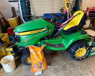 John Deere X304 All Wheel Steer Riding Mower