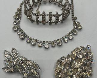 Weiss Crystal Pieces