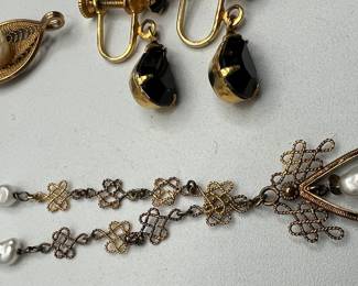 Baroque Pearls Filigree Necklace stamped 925