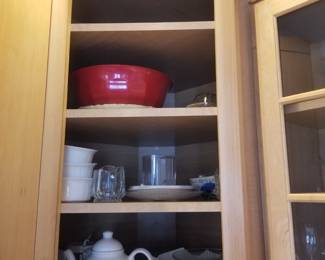 Dishware