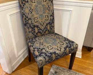 Blue Damask Print Dining Chair