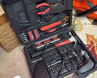 Cartman 148 piece tool set