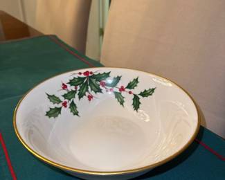 Lenox Holiday Serving Bowl