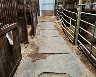 Rubber stall mats