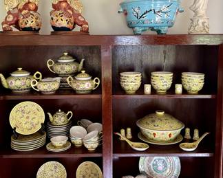 Yellow Mun Shou Longevity pattern dinnerware set