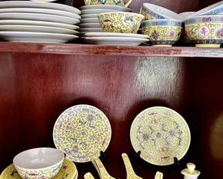 Yellow Mun Shou Longevity pattern dinnerware set