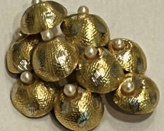 Massive gold and pearl brooch
