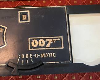 James Bond Attache Piece