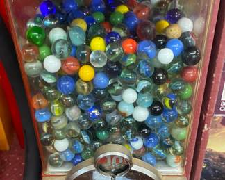 10 Cent Machine with Marbles