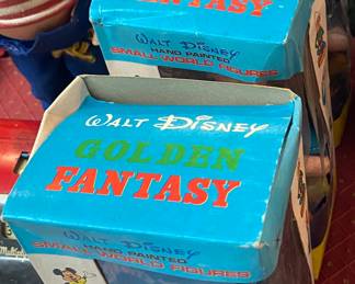 Walt Disney Golden Figures in Boxes