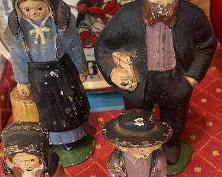 Cast Iron Amish Family