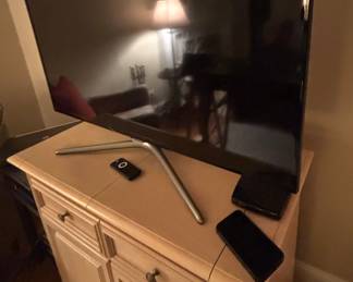 Flat screen TV