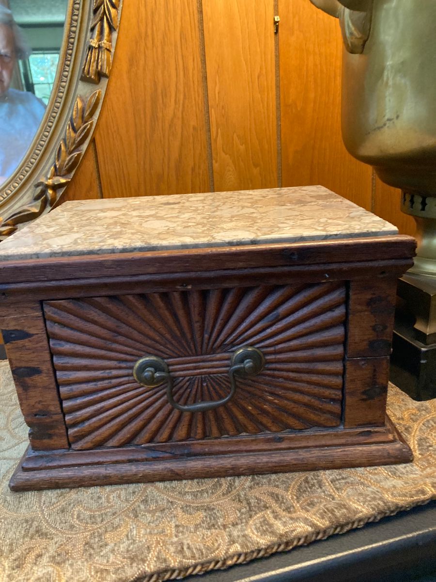 Vintage foot warmer