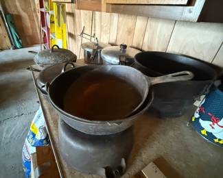 Here’s an entire countertop filled with vintage cast-iron