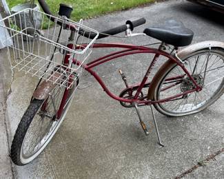 Here’s a beautiful men’s Schwinn bike! It needs a new back tire, but is ready to go