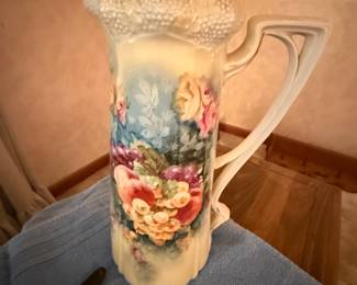 Great pictures from the day we got the keys! A lovely hand painted porcelain pitcher.