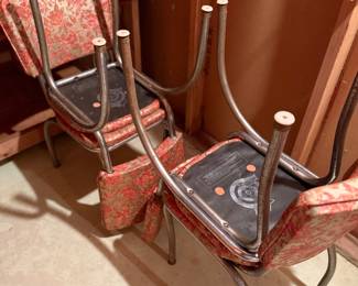 Great pictures from the day we got the keys! Here are 4 of the 6 MCM Kitchen Chairs that have a matching table!