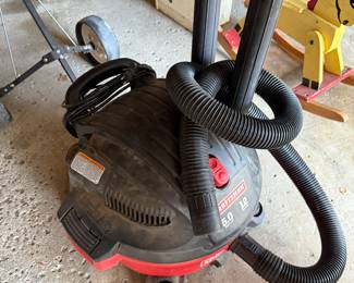 Here’s a craftsman shop vac! Works perfect. I vacuumed the garage with it.