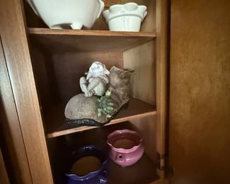 A few pieces of the pottery