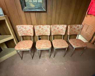 These four chairs are part of a six chair and Formica top table mid-century modern set. We have the entire thing and they’re all in great condition.