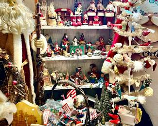 LOTS OF VINTAGE CHRISTMAS IN THIS CORNER.