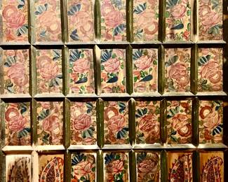 ANTIQUE PRETTY PAINTED PANEL ON PINE.