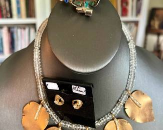 KENNETH JAY LANE, KJL LEAF NECKLACE, 14K GOLD AND DIAMOND EARRINGS.