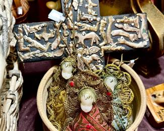 MILAGRO CROSS. WAX HEAD ANGELS.
