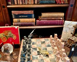 MARBLE MEXICAN CHESS SET.