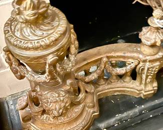 DETAILS! LION DETAILS!