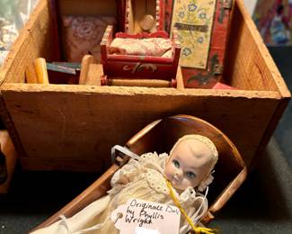 VINTAGE CZECH PAINTED DOLLHOUSE SET FOUND IN BOX!