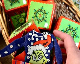 MULTIPLE MICHAEL SIMON CHRISTMAS SWEATER ORNAMENTS.