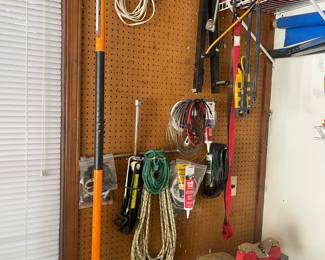 tree pruning trimming gear