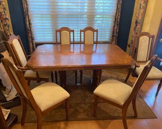 Vintage dining room table and chairs set